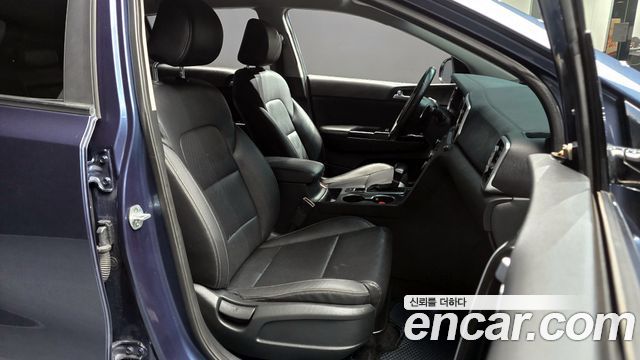 Kia Sportage 2018 — photo 10