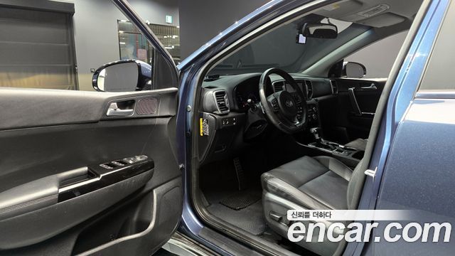Kia Sportage 2018 — photo 11