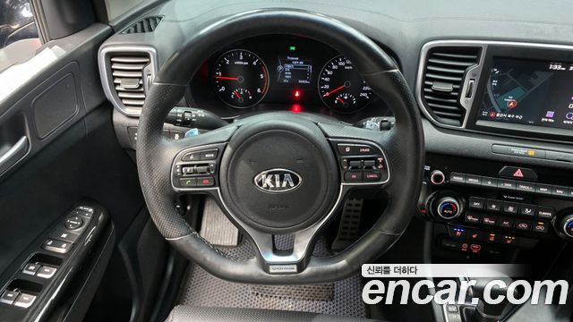Kia Sportage 2018 — photo 14