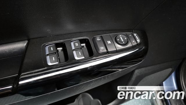 Kia Sportage 2018 — photo 18