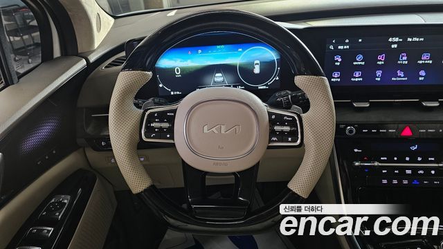 Kia Canival 2023 — photo 14