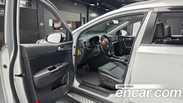 Kia Sportage 2016 — photo 11