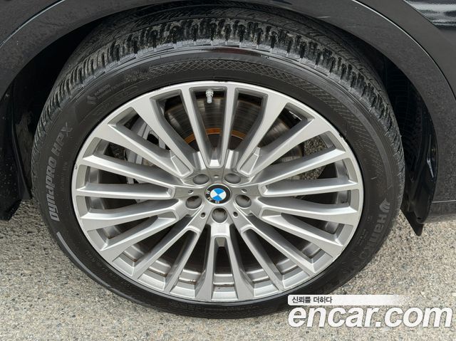BMW X7 2021 — photo 5