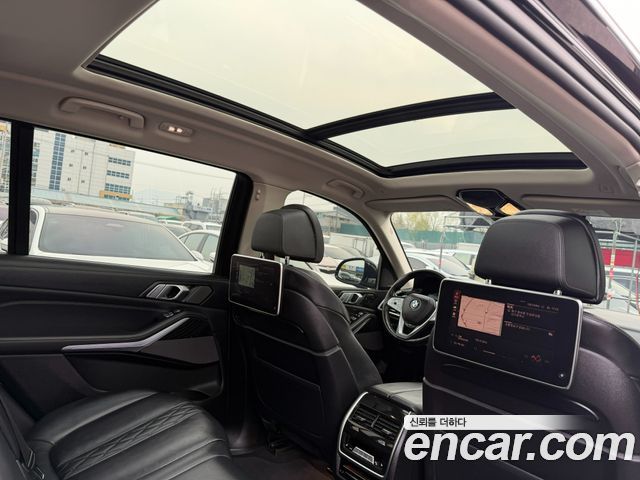 BMW X7 2021 — photo 6