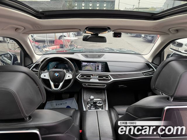 BMW X7 2021 — photo 7