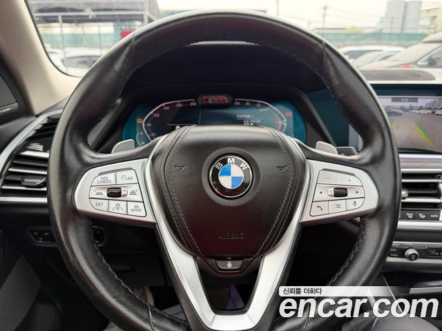 BMW X7 2021 — photo 14