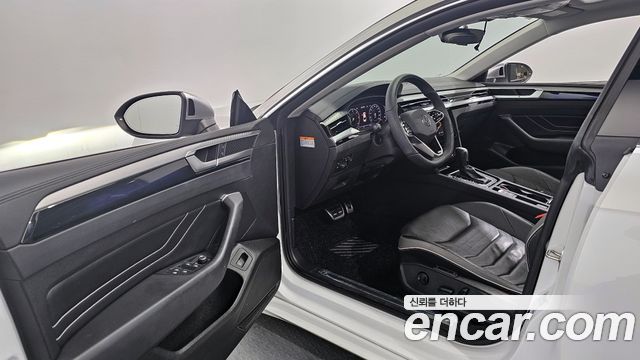 Volkswagen Arteon 2022 — photo 10