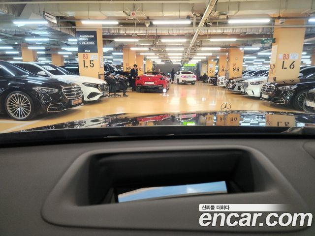 Mercedes-Benz S-Class 2021 — photo 10