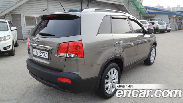 Kia Sorento 2011 — photo 4