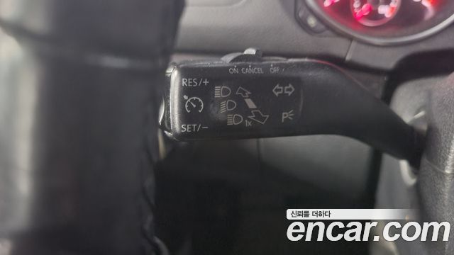 Volkswagen Golf 2011 — photo 12