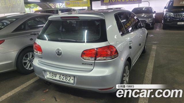 Volkswagen Golf 2011 — photo 16