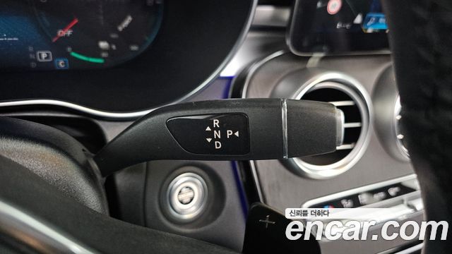 Mercedes-Benz GLC-Class 2021 — photo 9