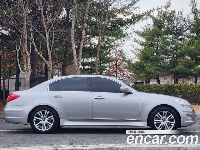Hyundai Genesis 2012 — photo 5