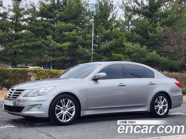 Hyundai Genesis 2012 — photo 7