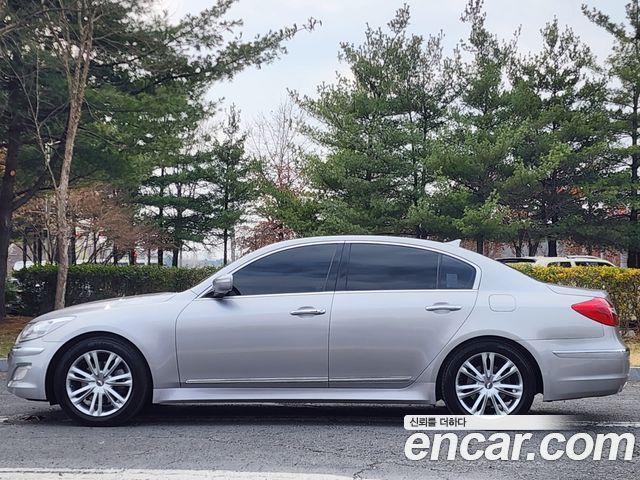 Hyundai Genesis 2012 — photo 8