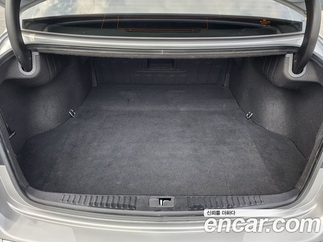 Hyundai Genesis 2012 — photo 11