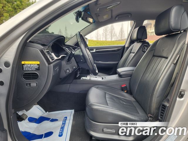 Hyundai Genesis 2012 — photo 14