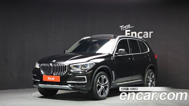 BMW X5 2022 — photo 1