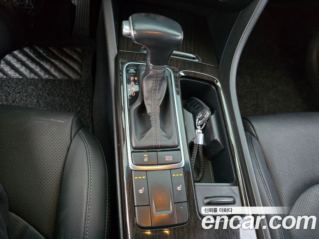 Kia K5 2016 — photo 14