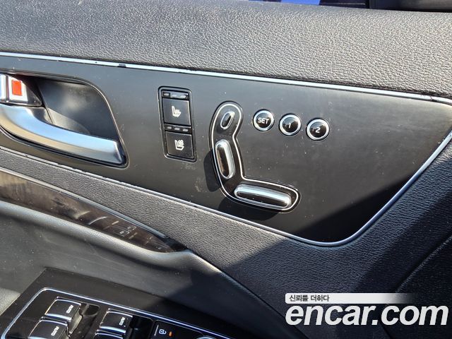 Kia K9 2015 — photo 15