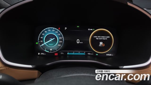 Hyundai Santafe 2022 — photo 8