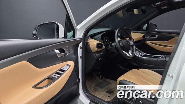Hyundai Santafe 2022 — photo 11