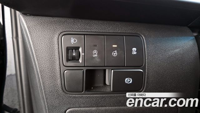 Hyundai Staria 2023 — photo 13