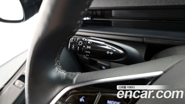 Hyundai Staria 2023 — photo 14