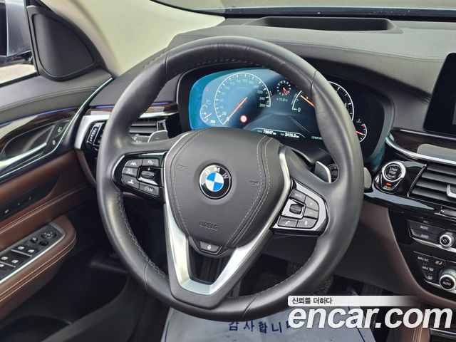 BMW Gran Turismo 2019 — photo 12