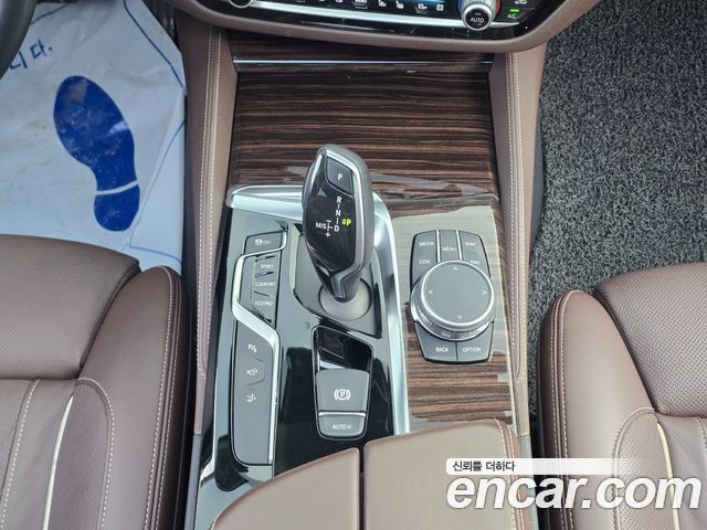 BMW Gran Turismo 2019 — photo 14