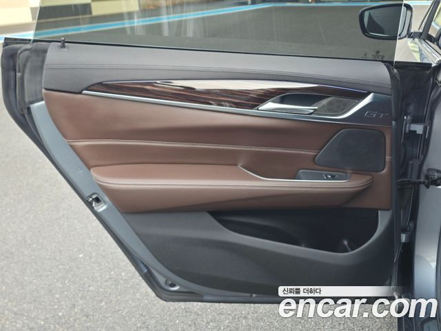 BMW Gran Turismo 2019 — photo 18
