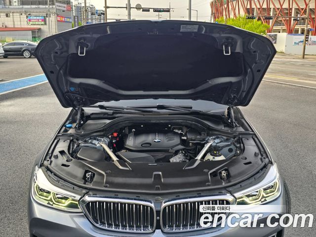 BMW Gran Turismo 2019 — photo 20