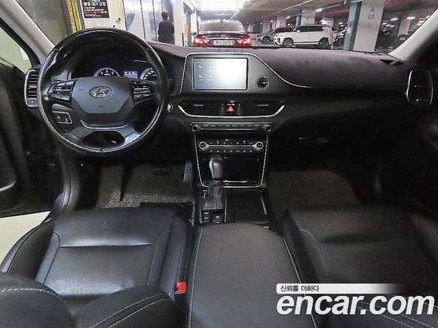 Hyundai Grandeur 2018 — photo 10