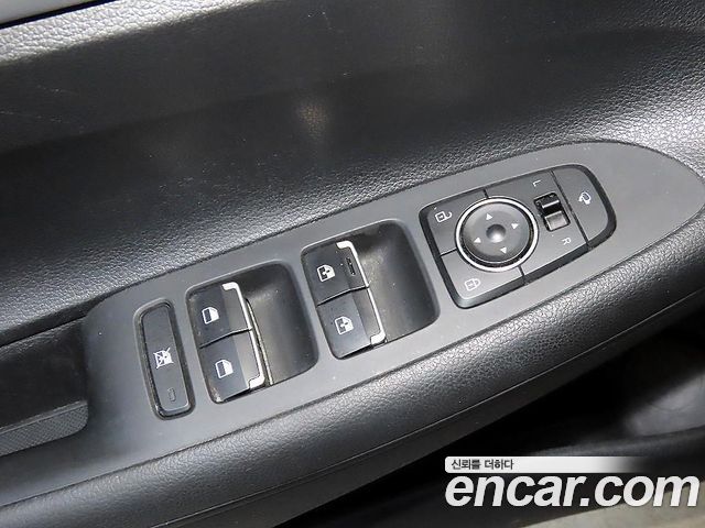 Hyundai Grandeur 2018 — photo 15