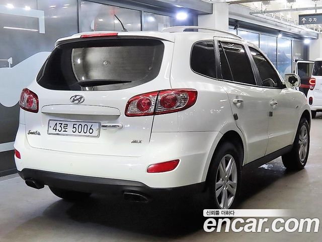 Hyundai Santafe 2011 — photo 4