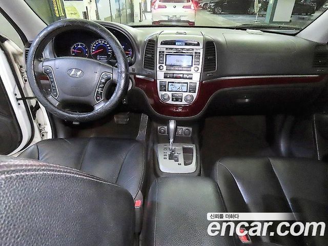 Hyundai Santafe 2011 — photo 10
