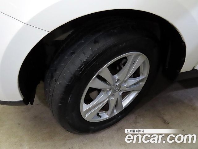Hyundai Santafe 2011 — photo 19