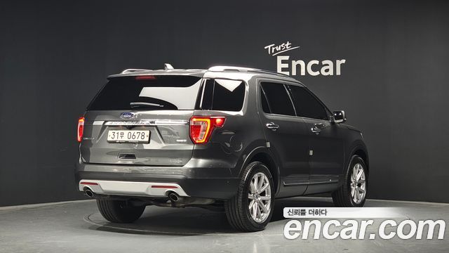 Ford Explorer 2016 — photo 2