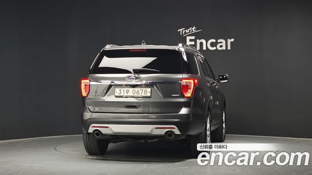 Ford Explorer 2016 — photo 4