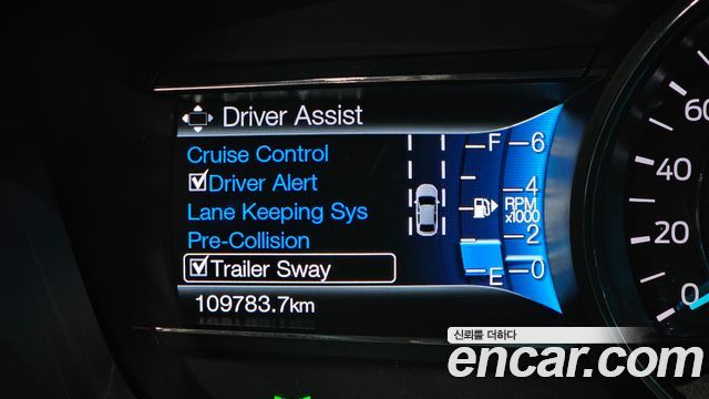 Ford Explorer 2016 — photo 18