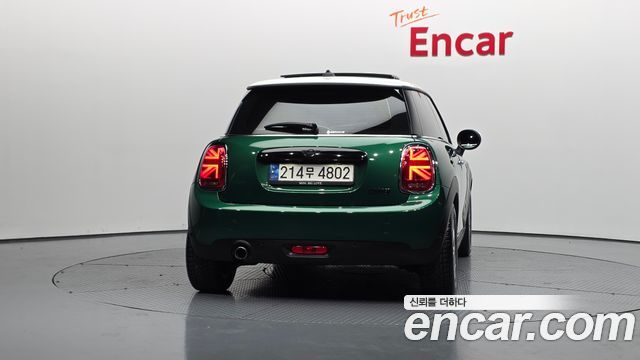 Mini Cooper 2021 — photo 4