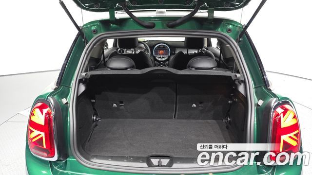 Mini Cooper 2021 — photo 20