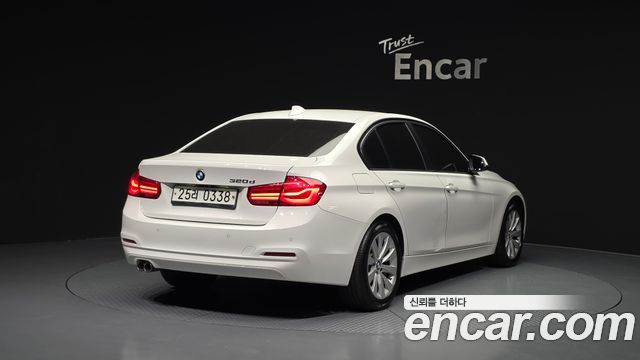 BMW 3-Series 2016 — photo 2