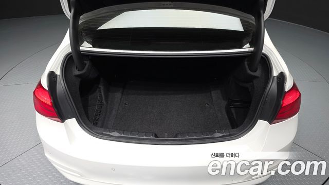 BMW 3-Series 2016 — photo 20