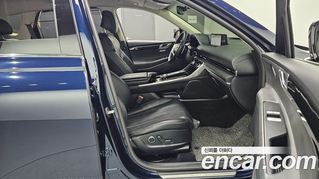 Genesis GV80 2021 — photo 11