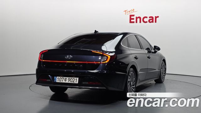 Hyundai Sonata 2021 — photo 2