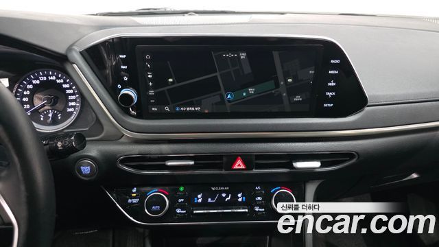 Hyundai Sonata 2021 — photo 14