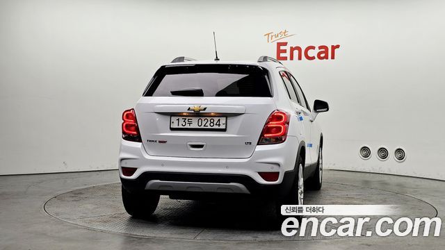 Chevrolet Korea Trax 2017 — photo 4