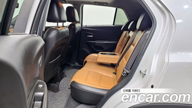 Chevrolet Korea Trax 2017 — photo 11