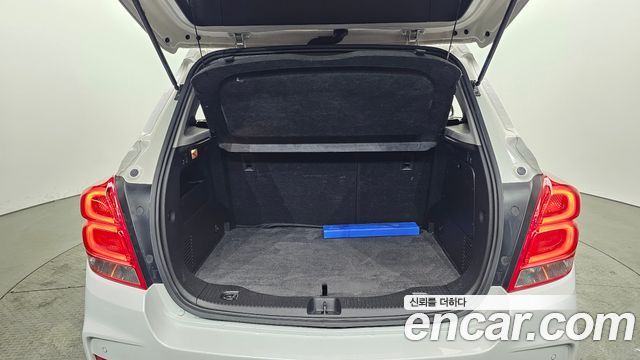 Chevrolet Korea Trax 2017 — photo 20